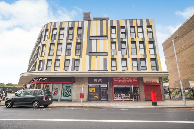 Thumbnail Flat for sale in Park Street, Luton