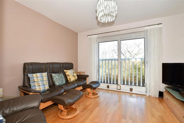Town house for sale in Lake Walk, Larkfield, Kent
