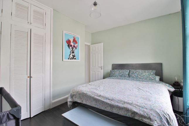 63, Boulton Road, Southsea photo 4