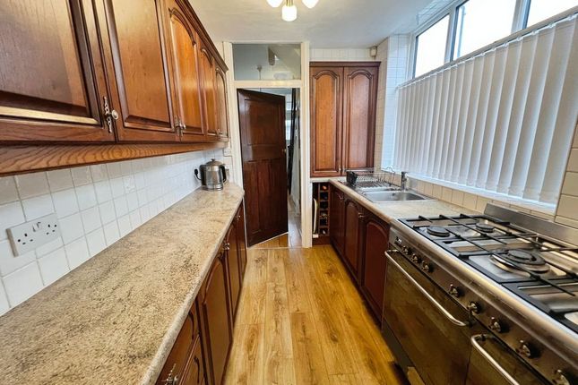 81, Bromwich Street, Bolton photo 3