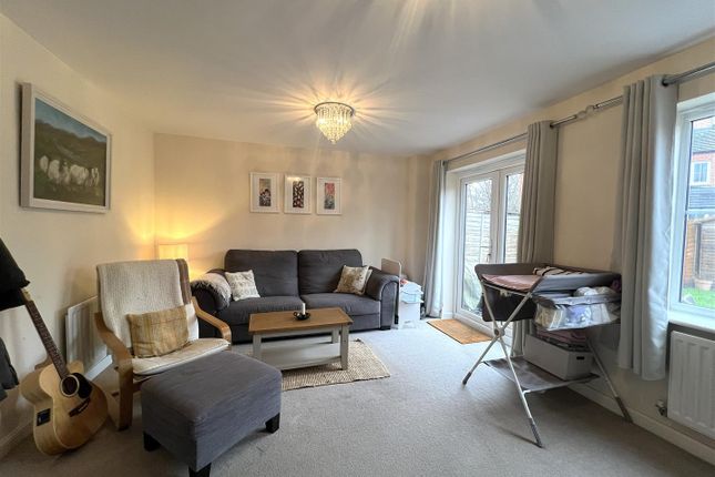 15, Zurich Avenue, Stoke-On-Trent photo 3