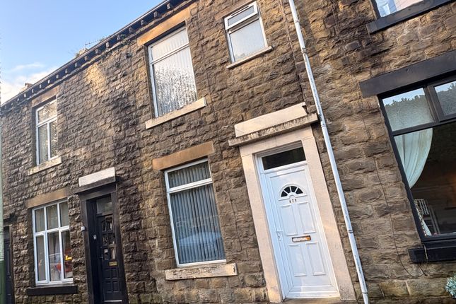2-bed house on Rochdale, £800/mo