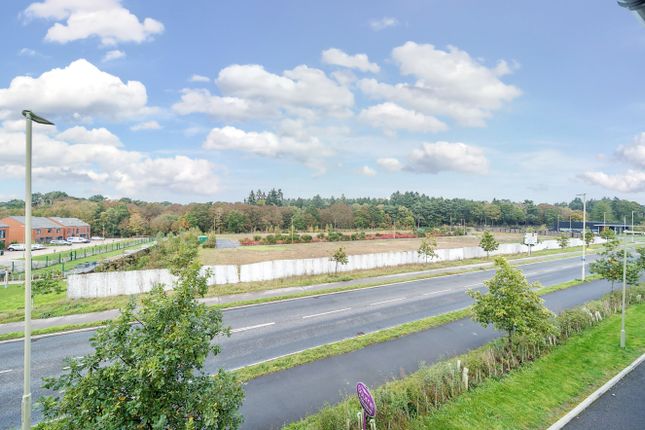 Flat for sale in Louisburg Avenue, Bordon, Hampshire