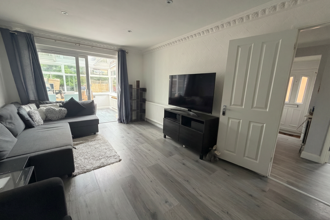 135, Tolkien Road, Eastbourne photo 4