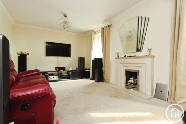 7, Argent Way, Sittingbourne photo 2