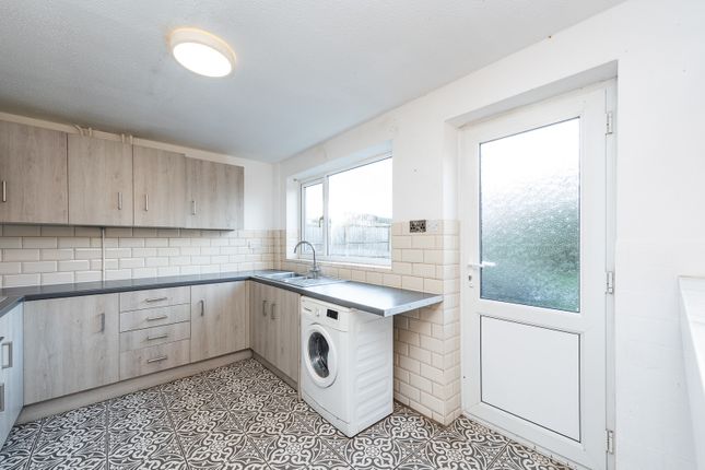 70, Fulton Avenue, Wirral photo 3