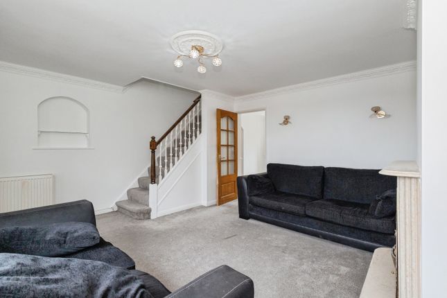 12, Tennyson Avenue, Greater Manchester photo 4