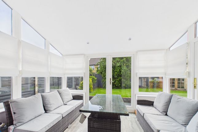 58, Owl Way, Hartford, Huntingdon. photo 3