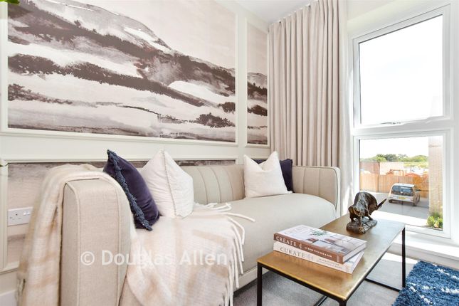 3-bed house on The Ivy, Kingsley Park, Centurion Way, Billericay, £599,950