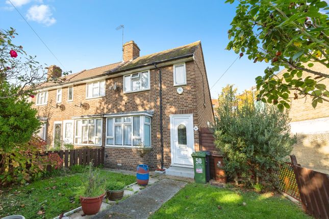 50, Whiting Avenue, Barking photo 2