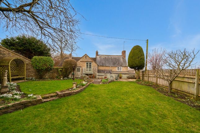 Cottage for sale in Aynho Banbury, Oxfordshire