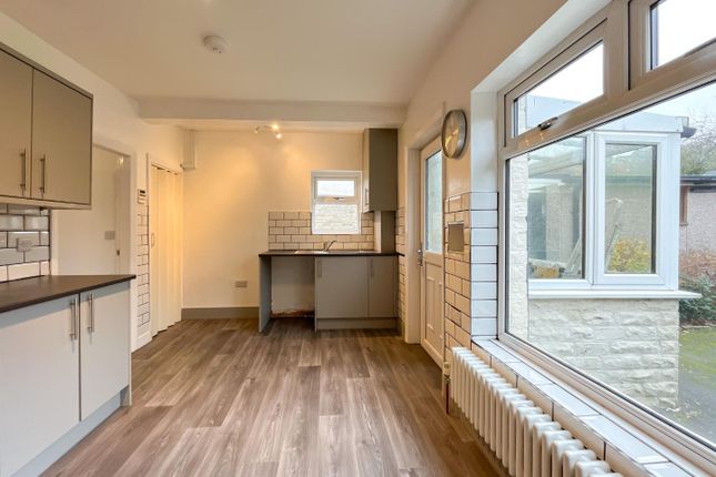 17, Sunnydale Avenue, Brighouse photo 5