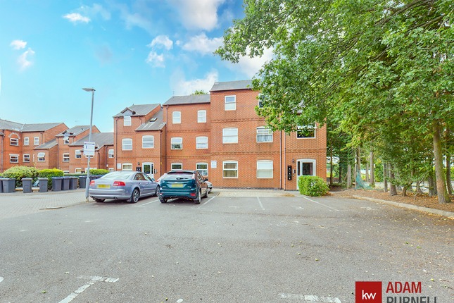 Flat for sale in Trinity Court, Hinckley, Leicestershire
