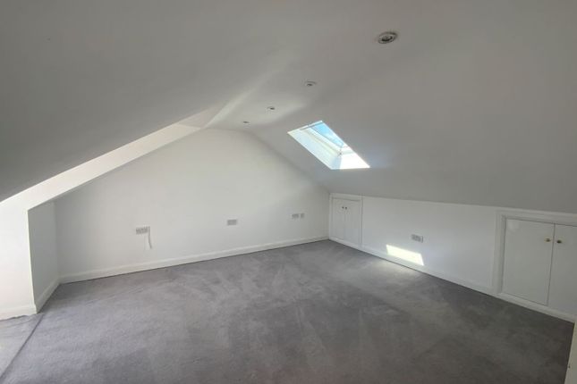 95, Redhall Road, Dudley photo 2