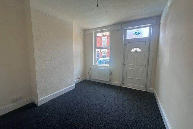 42, Kidderminster photo 2