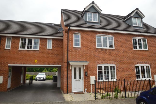 Thumbnail Town house for sale in Oaktree Close, Sutton-In-Ashfield