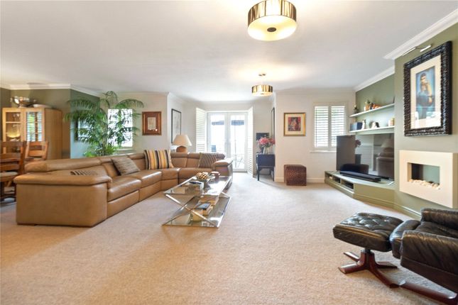 Flat 7, Forhill Court,, Lea End Lane, Worcestershire photo 3