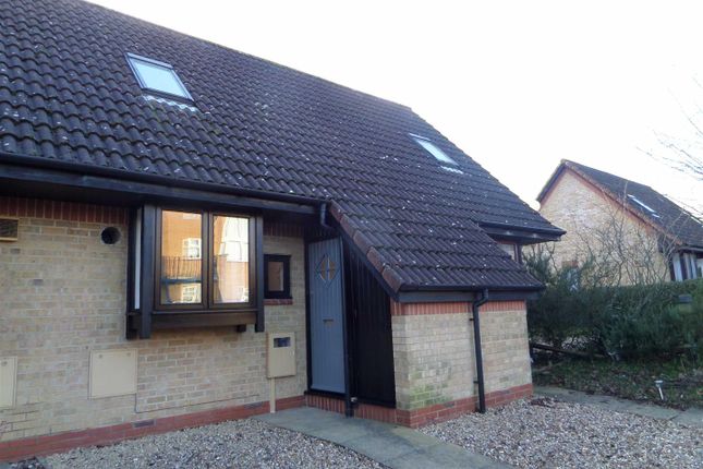 Thumbnail Terraced house to rent in Upton Grove, Shenley Lodge, Milton Keynes