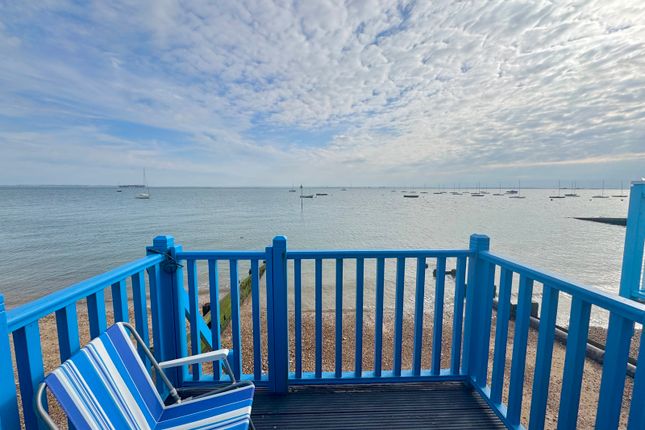 Beach Hut 320, Thorpe Bay photo 2
