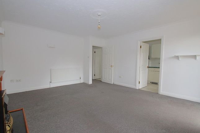 3 Linford Court, 470, Fair Oak Road, Eastleigh photo 4