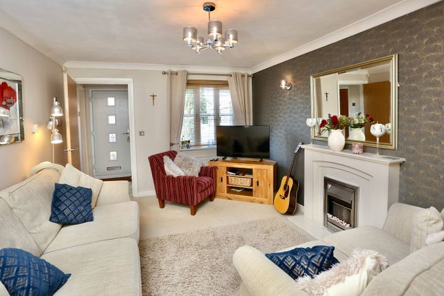 12, Lakeside Way, Ebbw Vale photo 3