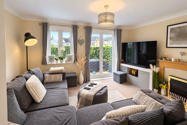 47, Robin Drive, Cornwall photo 2