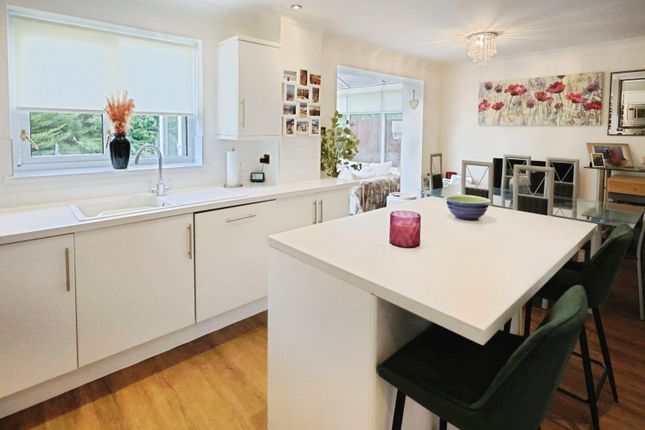 27, Brinkburn Close, Bishop Auckland photo 4