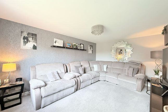 57, Allison Crescent, Redding, Falkirk, FK2 9FP photo 3