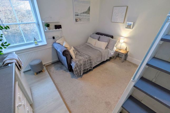 32,Flat 4, Morrab Road, Penzance photo 3