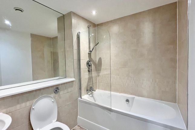 2, Arena Court, Birmingham photo 3
