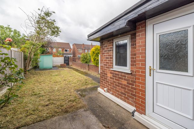 18, Glamis Road, Doncaster photo 5