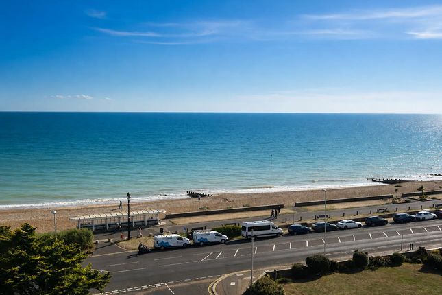 Flat 37, Worthing photo 2