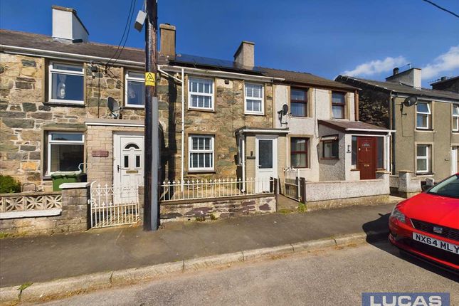 Thumbnail Terraced house for sale in Glyn Afon Terrace, Waunfawr, Caernarfon