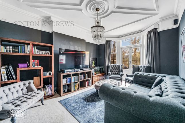 Kingsley House, Lynton Avenue, London photo 3