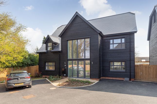 Thumbnail Detached house for sale in Barkway Road, Royston