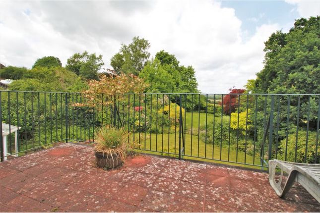 2, Glenleigh Walk, Robertsbridge photo 3