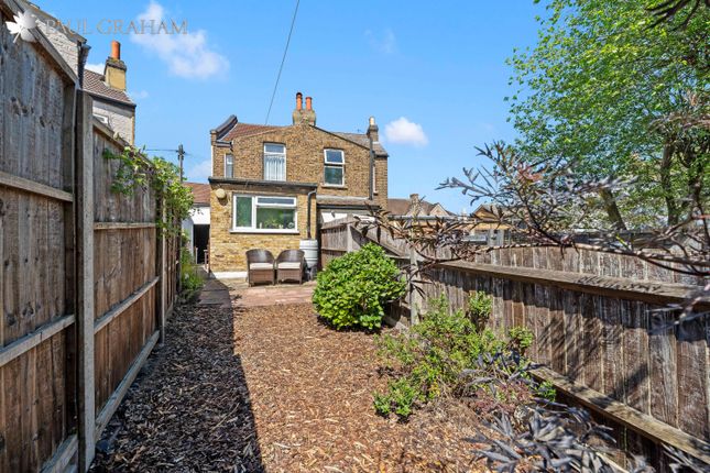 4, Wandle Road, Hackbridge photo 2