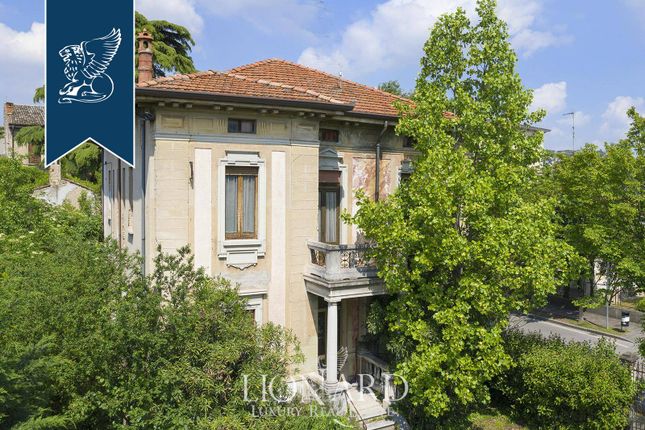 Thumbnail Villa for sale in Castiglione Delle Stiviere, Mantova, Lombardia
