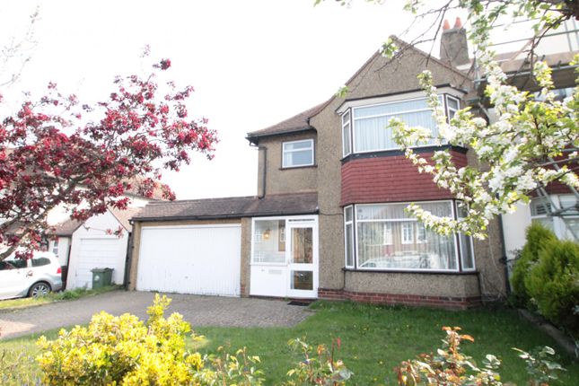 Thumbnail Semi-detached house to rent in Holland Avenue, Sutton