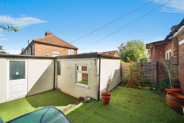 237, Bury Street, Edmonton photo 2