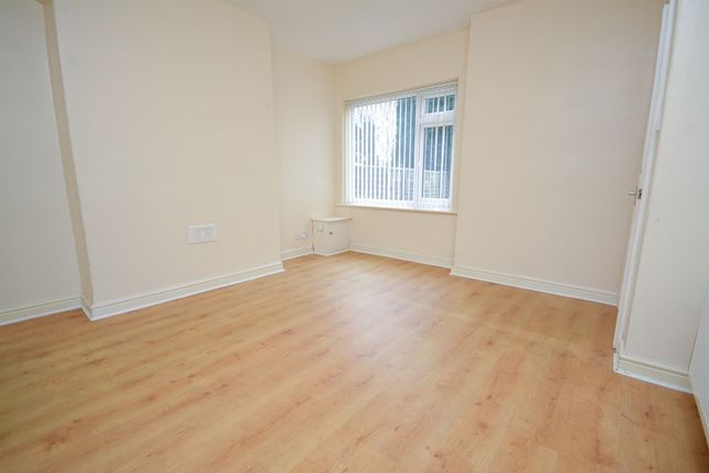 17 Crosland Terrace, Frodsham photo 2