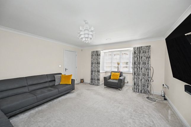 3, Earle Gardens, Rugby photo 4