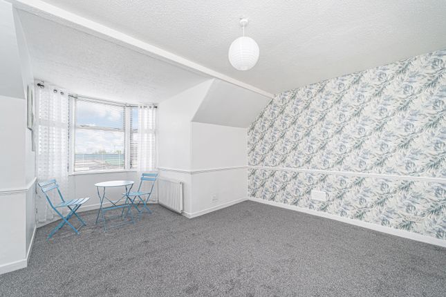 310b, High Street, Cowdenbeath photo 2