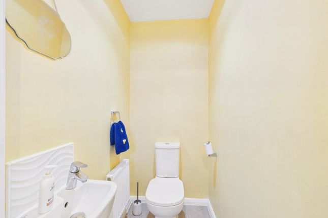 29 Hamlet Drive, Kingswood, East Riding of Yorkshire photo 4