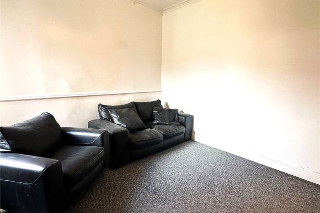 88, Kings Road, Middlesbrough photo 5
