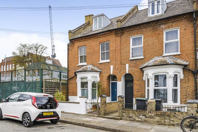 End terrace house for sale in Calverley Grove, London
