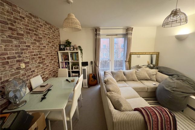 Flat for sale in Hardie's Point, Colchester