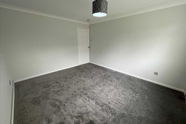 Maisonette to rent in Caldwell Court, 17 Caldwell Grove, Solihull