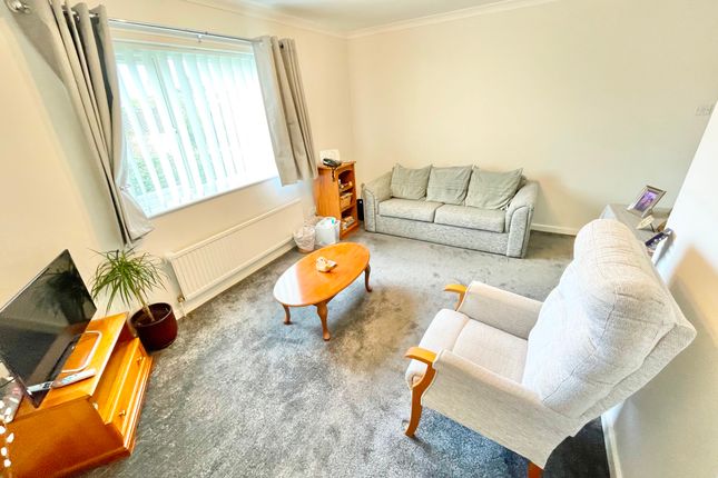Flat for sale in Lawrence Court, Binyon Road, Lancaster