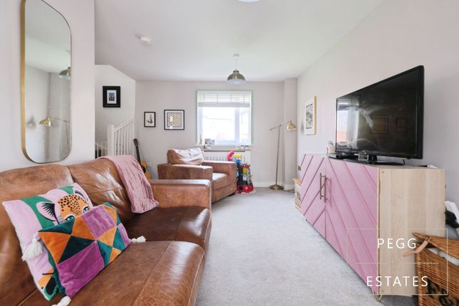 12 Oathills Crescent, Paignton photo 4